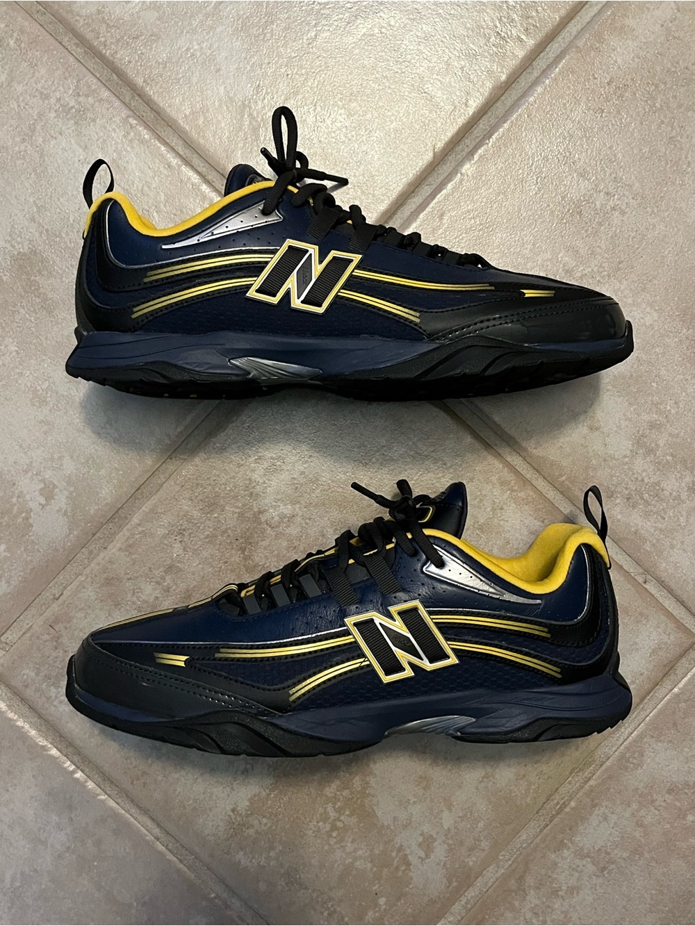 ALD x NB RC56 ‘NAVY’